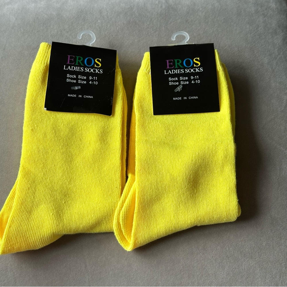 2 Pairs Eros Yellow Ladies Socks Size 9-11 Brand New